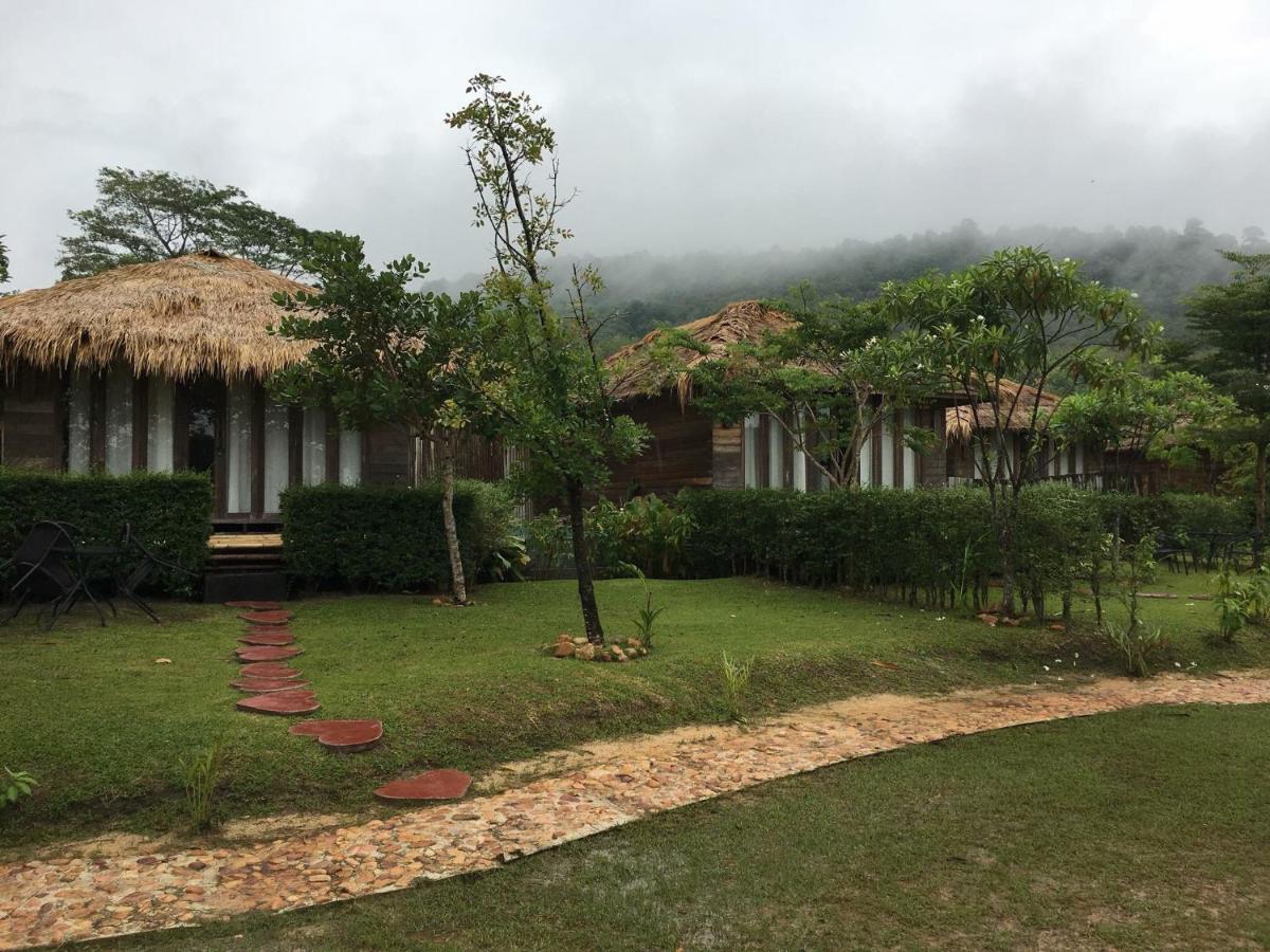 Koh Pu Villa Koh Jum Bagian luar foto
